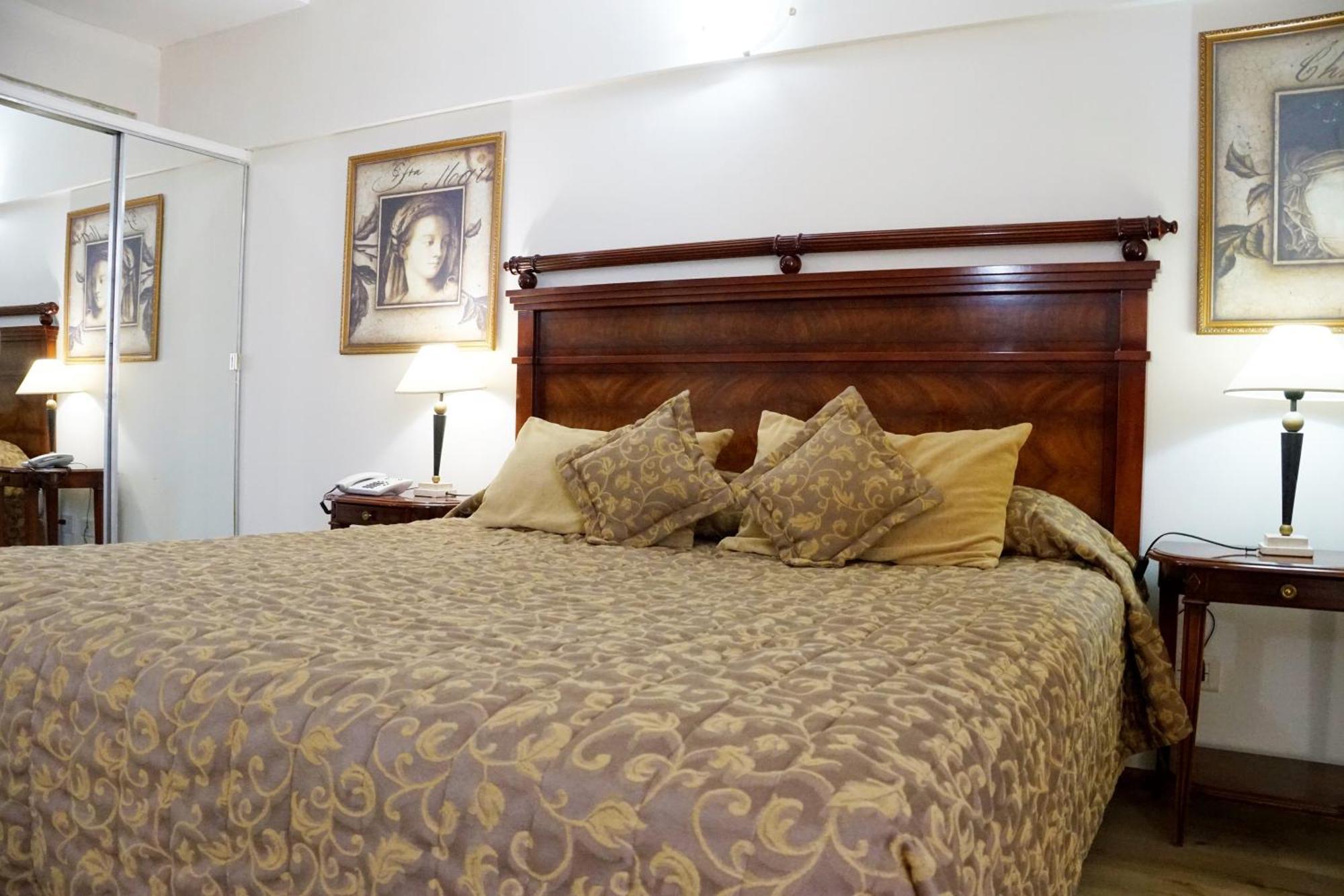 Hotel Howard Johnson Росарио Екстериор снимка